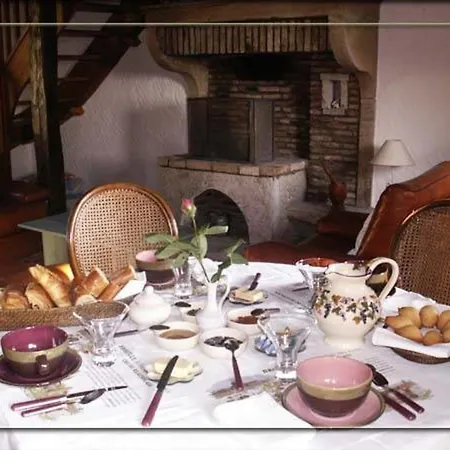 Bed & Breakfast La Croix De Saburin